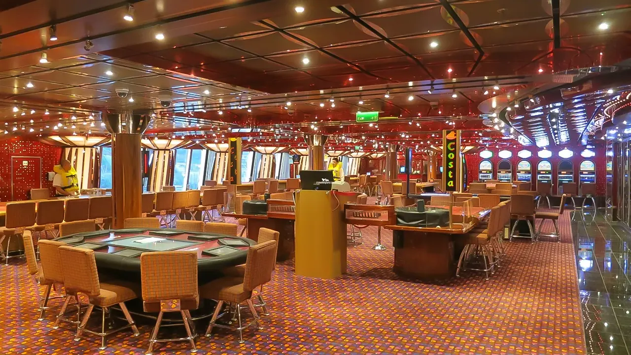 Fascinosa Costa Fascinosa cruise: Luxury voyage with premium services and diverse entertainment facilities.