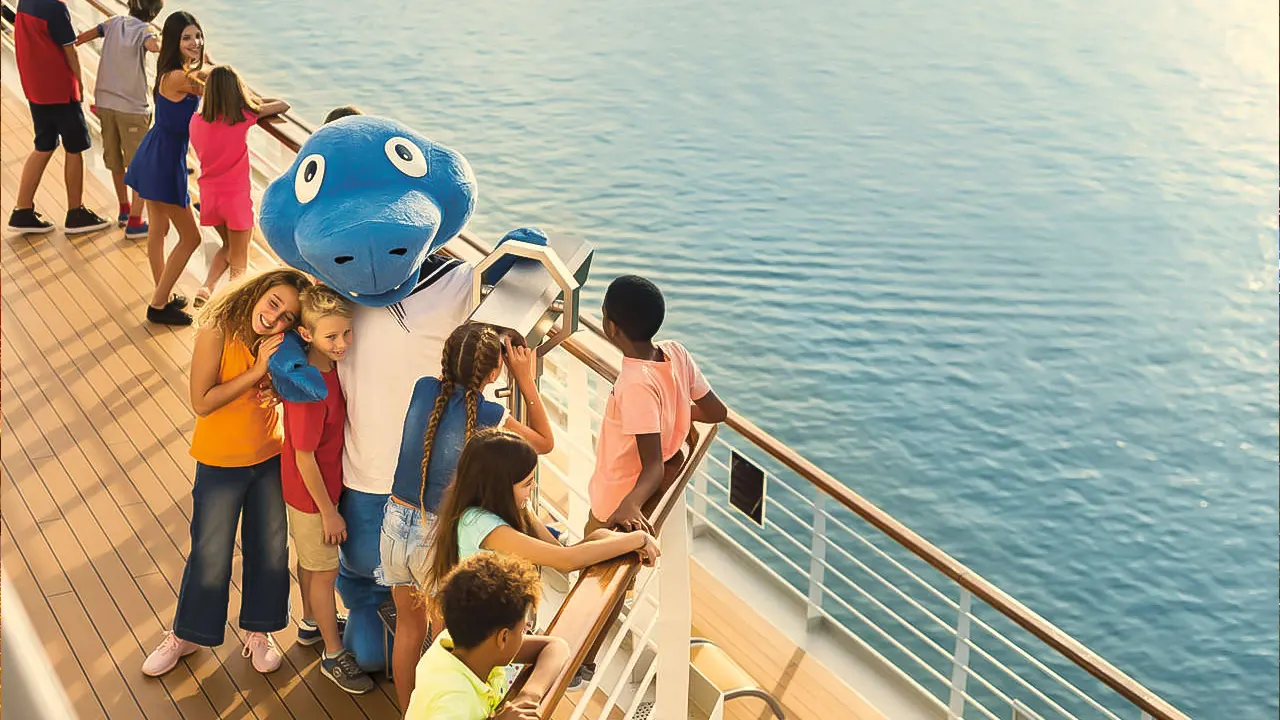 Fascinosa Costa Fascinosa cruise: Luxury voyage with premium services and diverse entertainment facilities.