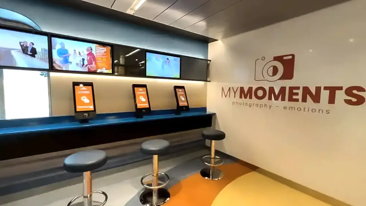 Deliziosa Costa Deliziosa: Elegant, luxurious cruise ship with outstanding amenities and design.